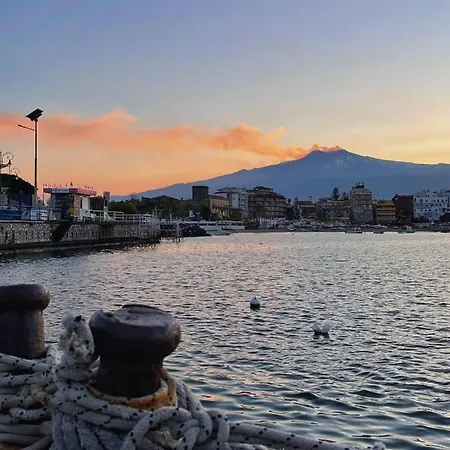 Luna Rossa Apartment Giardini Naxos